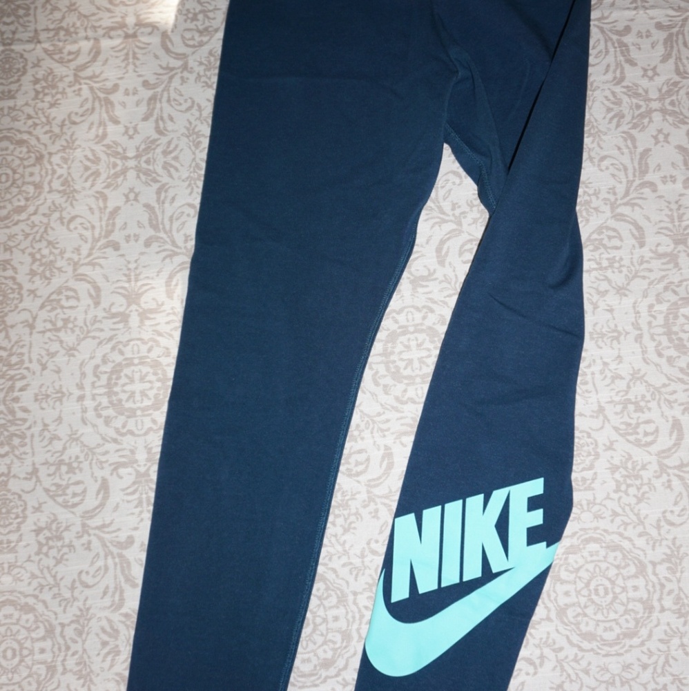 Nike Leggings NEW